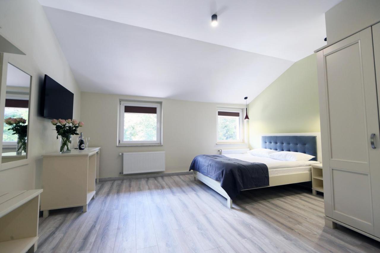 Hotel Golden Lemon Готель Золотий Лимон Lviv Exteriör bild