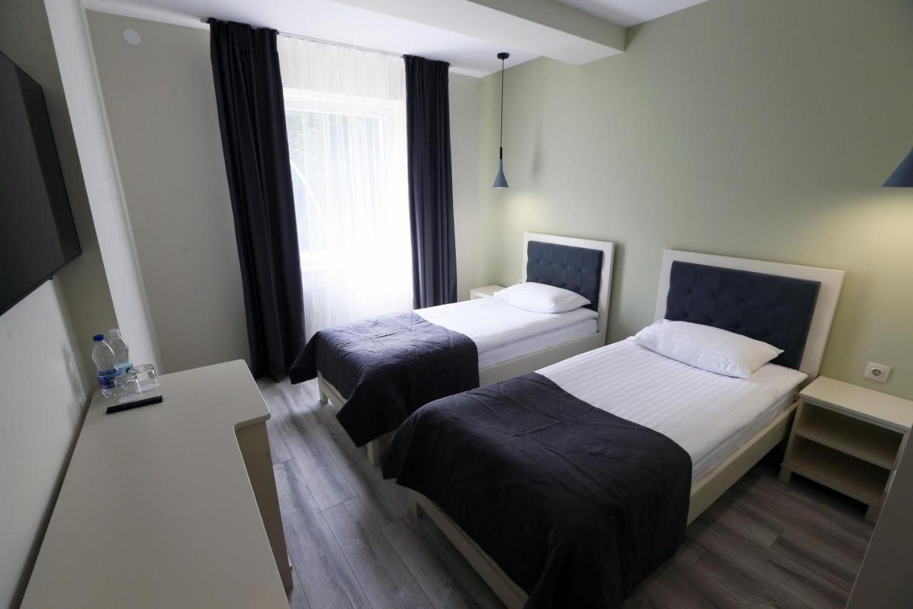 Hotel Golden Lemon Готель Золотий Лимон Lviv Exteriör bild