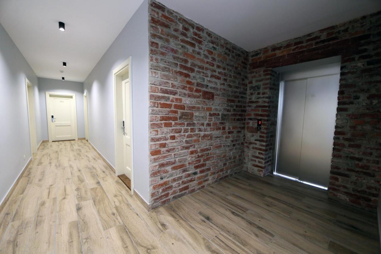 Hotel Golden Lemon Готель Золотий Лимон Lviv Exteriör bild