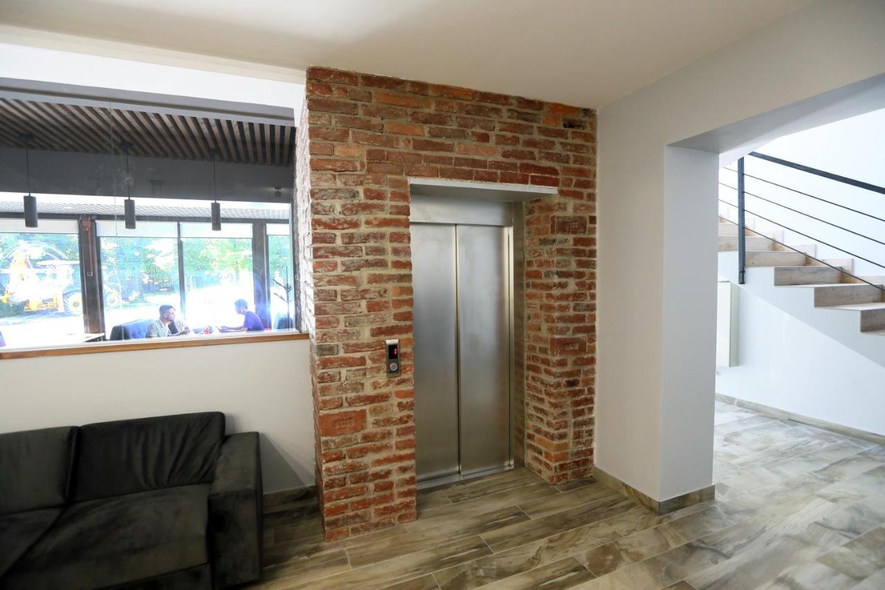 Hotel Golden Lemon Готель Золотий Лимон Lviv Exteriör bild