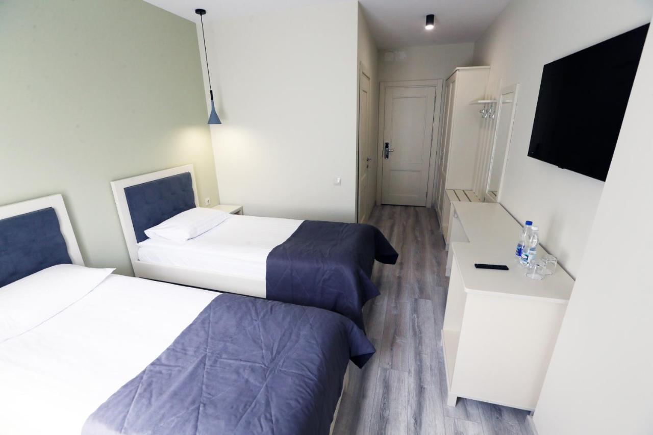 Hotel Golden Lemon Готель Золотий Лимон Lviv Exteriör bild